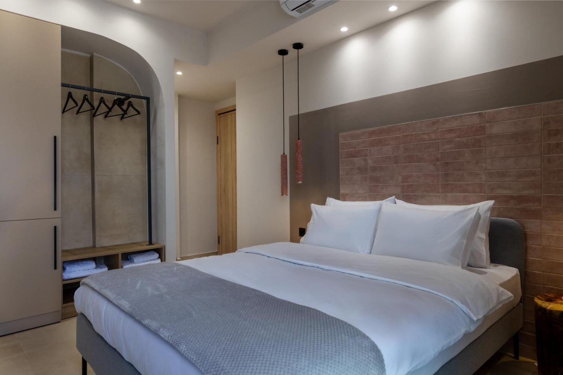 Clock Central Stay Xanthi Zimmer foto