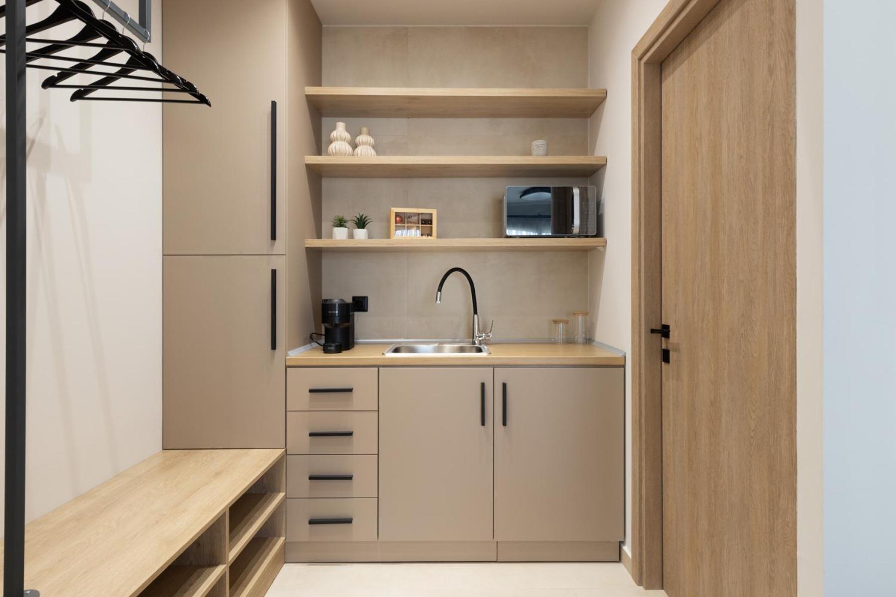 Clock Central Stay Xanthi Zimmer foto